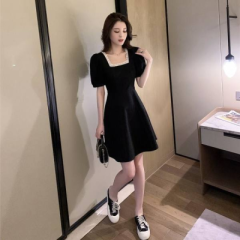 Summer pearl bubble sleeve short dress with gathered waist French retro slim Hepburn style Platycodon skirt