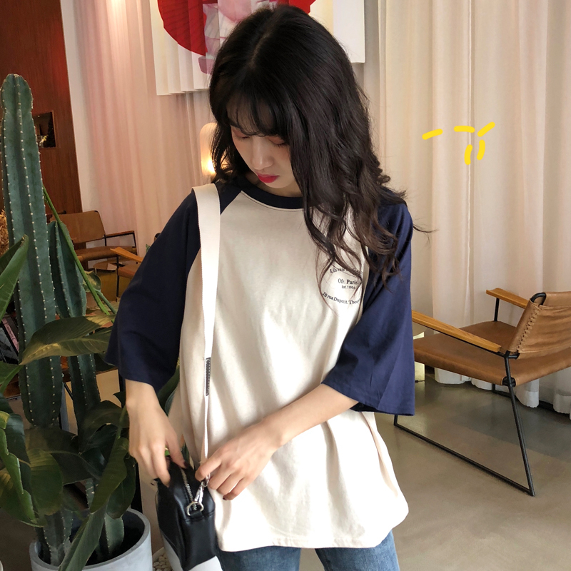 Real shot 2022 new spring and summer cartoon color matching fake two-piece jacket short sleeve T-shirt female student jacket bottoming shirt