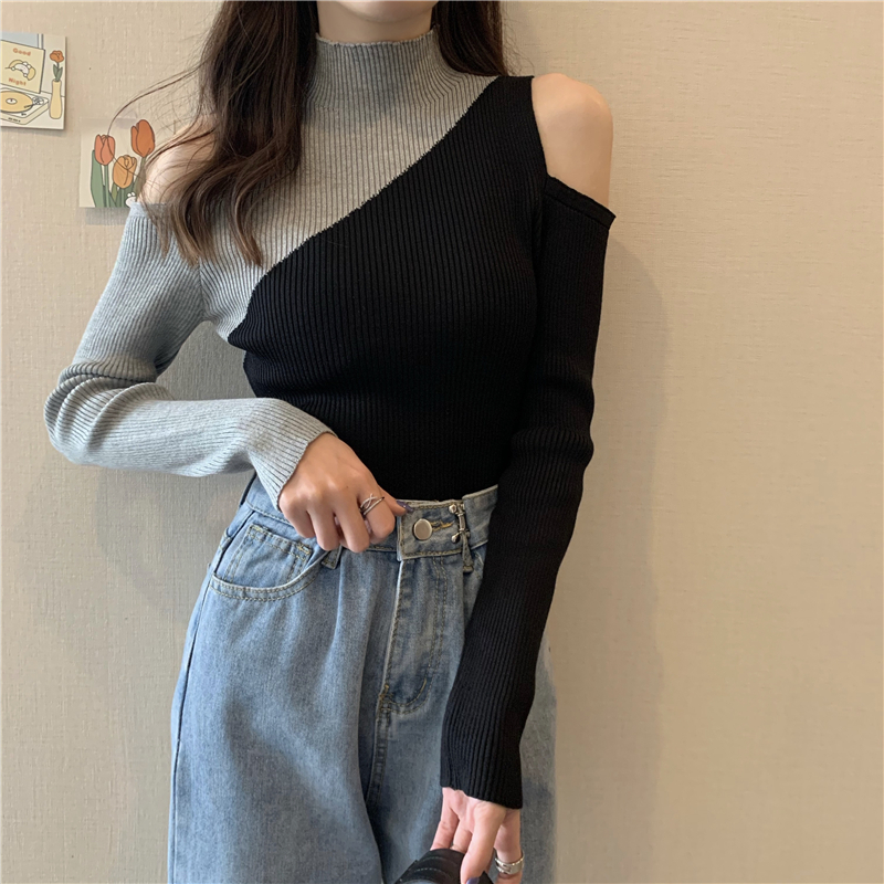 New style of foreign style design with off shoulder stitching and color contrast knitted bottoming shirt