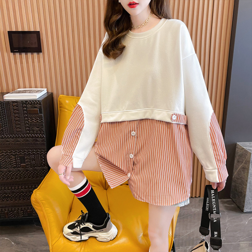 Real shot spring style loose stripe splicing fake two pieces large size women's thin section sweater women