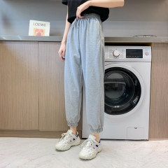Real shot grey sports pants for female students in spring and summer