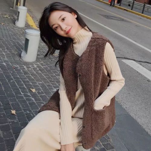 Anti lamb fur vest for women short style autumn and winter new Korean one piece vest coat