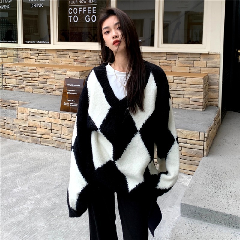 Lingge V-Neck Sweater women's autumn new Korean version lazy wind loose thin sweater long sleeve medium long top