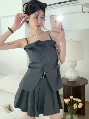 Real shot real price retro suit fabric sleeveless camisole + pleated skirt