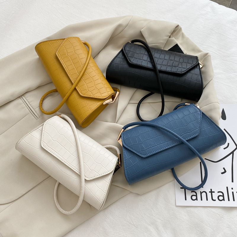 Bag women's bag 2022 new simple and fashionable stone pattern women's single shoulder bag armpit bag feeling foreign style stick bag