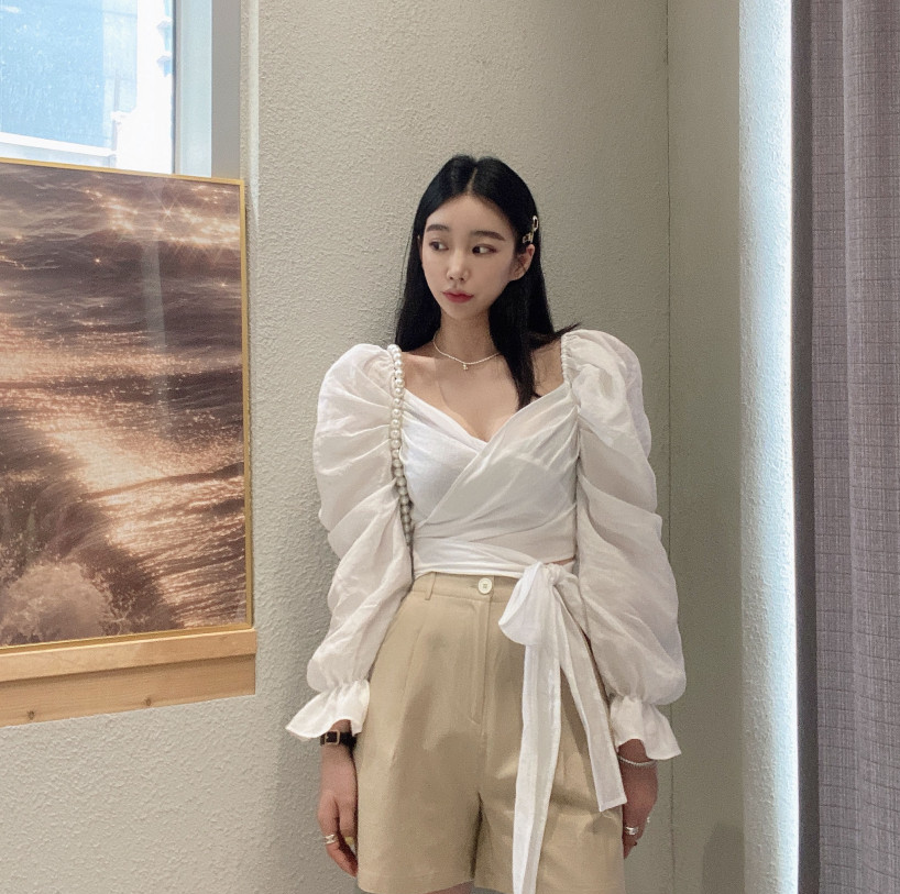 Korean chic spring new airy V-neck puff sleeve bow shirt women's tie-up short section all-match shirt