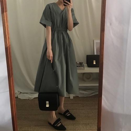 Real price Japanese Slouchy casual V-neck waistband dress