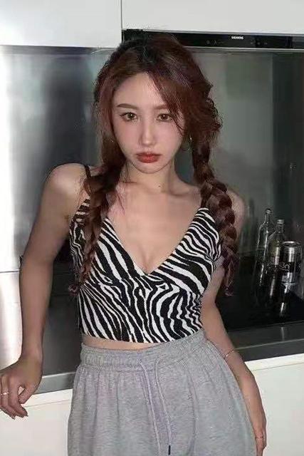 Zebra Stripe suspender wrap chest light proof vest women's summer sexy fashion top outside with short bottomed shirt inside