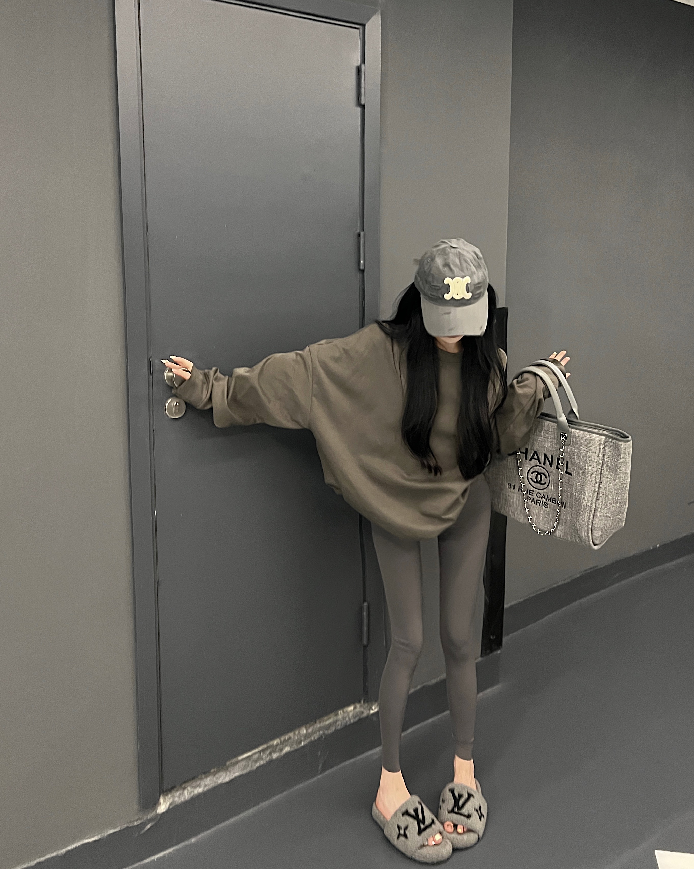 Sweater classic upgrade oversized Korean version OVERSIZE mask pants yoga pants shark pants casual two-piece set