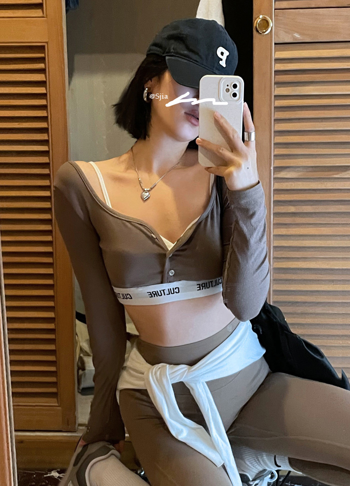 Real shot real price chic square collar sports wind short buttons exposed waist letter pit strip long-sleeved T-shirt