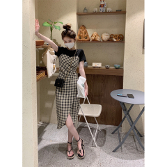 Summer 2021 new French retro gentle short sleeve high waist slim A-line long skirt Plaid temperament dress