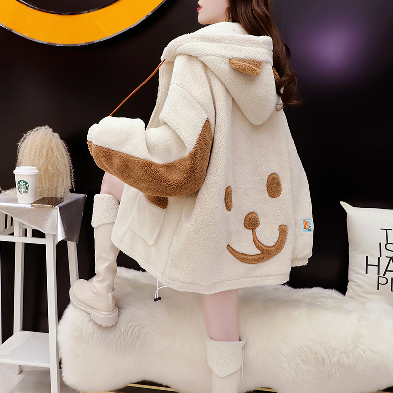 Official picture autumn and winter plus velvet 2022 lambswool design sense embroidery hooded jacket women