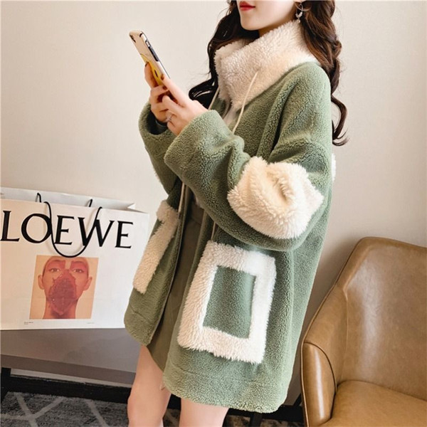 Lamb wool coat female autumn and winter = Plush thickened versatile net red large women's coat