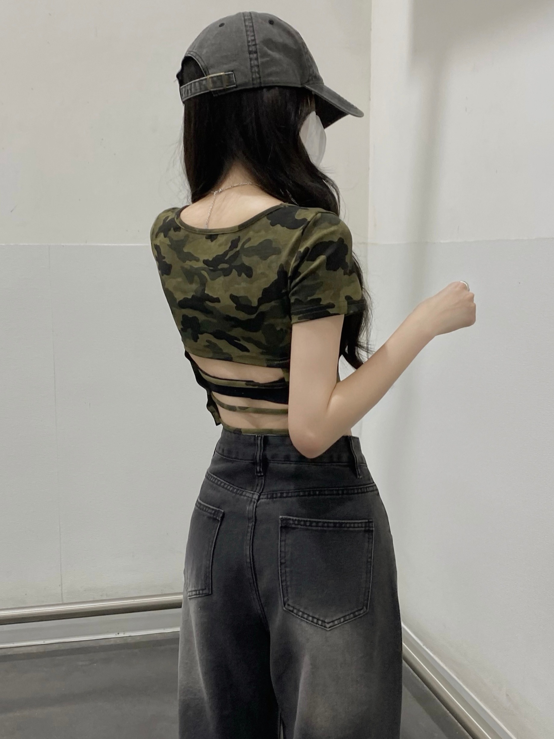 實拍 復古辣妹小眾迷彩後背鏤空短袖棉T恤