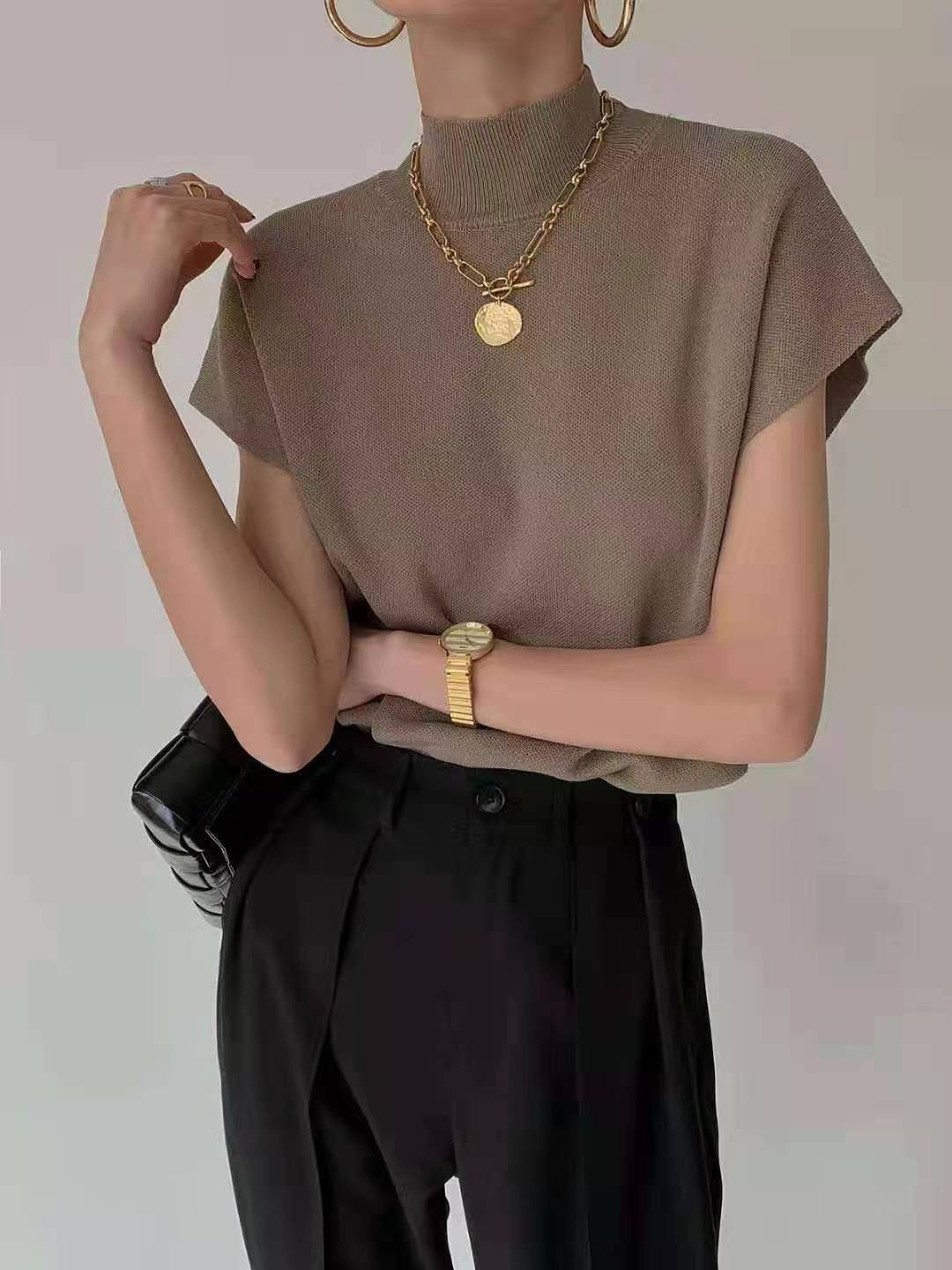 2022 French semi-high collar knitted waistcoat women's spring/summer waistcoat vest loose outer wear Joker short top sweater