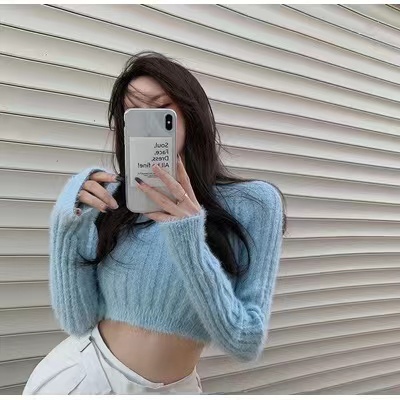 Autumn and winter new hot girl style foreign style all-match outer sweater women's high waist short thick knitted top