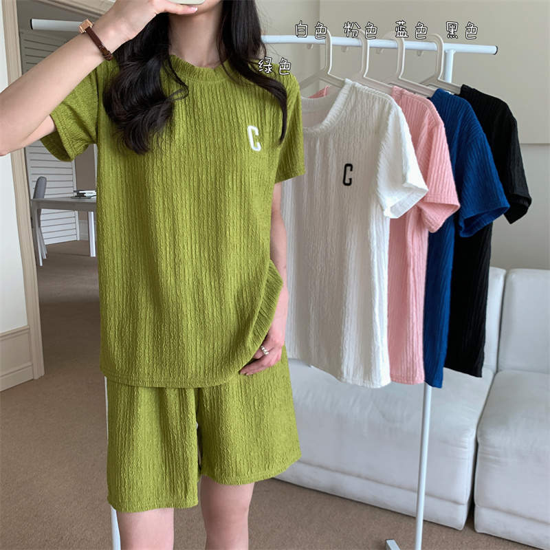 Real shot real price Korean version Qianqian pleated wrinkle leisure suit summer 2022 new loose C-shaped sports two-piece set