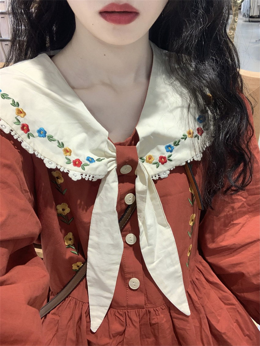 Navy collar Heavy Industry embroidery long-sleeved dress autumn 2022 new girls department accept waist French medium and long skirt