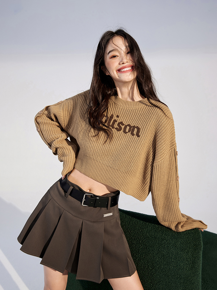 Sweater women's autumn 2022 new loose short show waist lazy wind casual twisted flower knit top