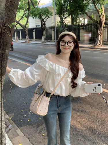 Real price Korean version sweet lace stitching one-neck ruffled solid color long-sleeved shirt