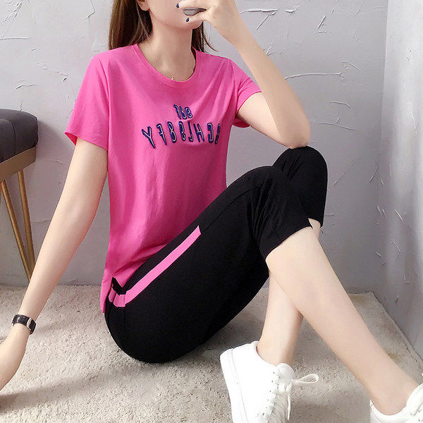 Casual sportswear set female 2022 summer student loose embroidered Capri pants fashion short sleeve two-piece set