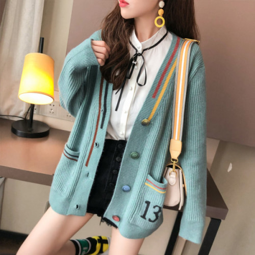 Very fairy sweater coat women's new autumn / winter 2020 Korean version is loose and lazy, with foreign style knitting cardigan trend