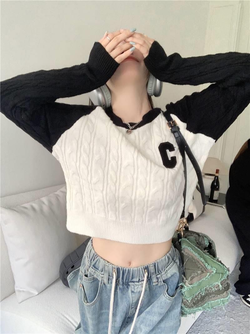Real Price Korean Version Contrast Color Letter Twist Short All-match Round Neck Pullover Knitted Sweater