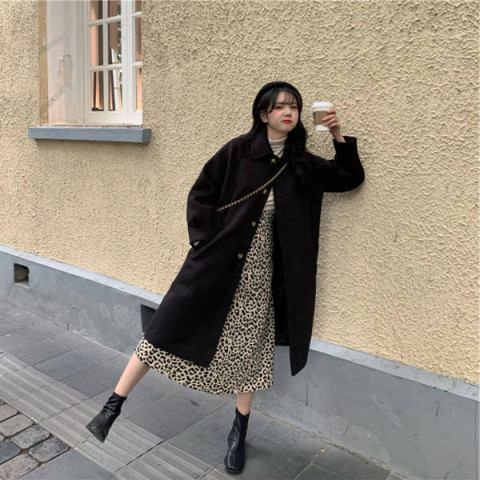 Mid-length woolen coat women's button autumn and winter 2021 new temperament small thickened coat
