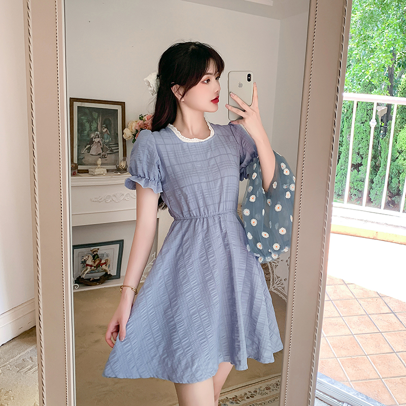 Real shooting lace square neck pleated thin skirt waist fat fairy dress new mid long dress temperament dress