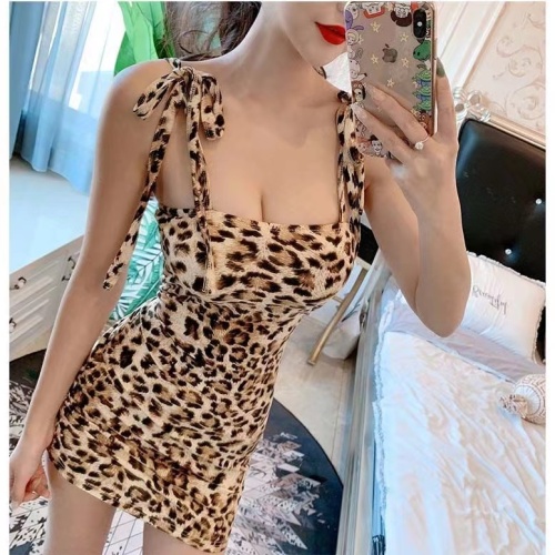 Night retro leopard print dress women's summer new sexy big elastic Hip Wrap Tight Sexy strap dress