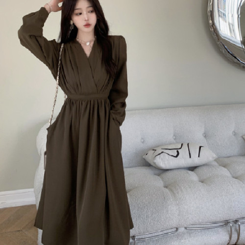 Autumn dress female high-end temperament goddess Fan French fake two-piece color matching long-sleeved mid-length princess skirt