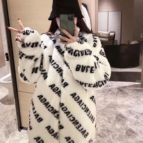 Tide brand version Paris autumn and winter jacquard fabric letter printing logo imitation fur coat men and women with the same style
