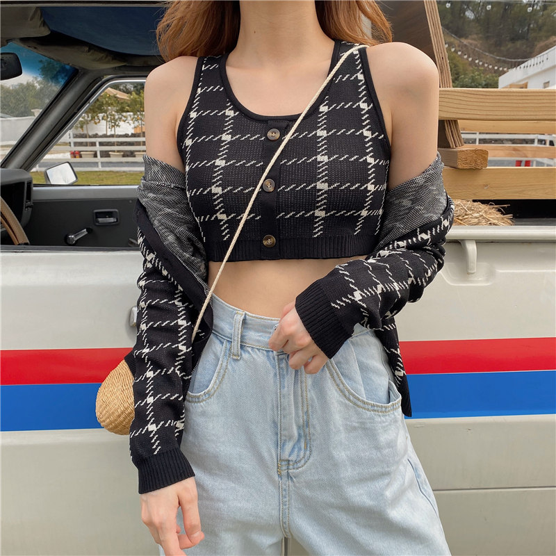 Real photo, real price, early spring, New Retro sexy Plaid knitted suspender vest, long sleeve knitted cardigan, two-piece set