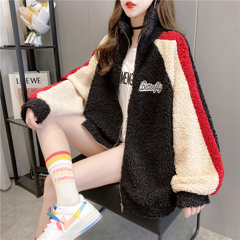 Real shot 2020 new women's autumn and winter versatile Korean version of loose lambs sweater thickened jacket coat ins fashion