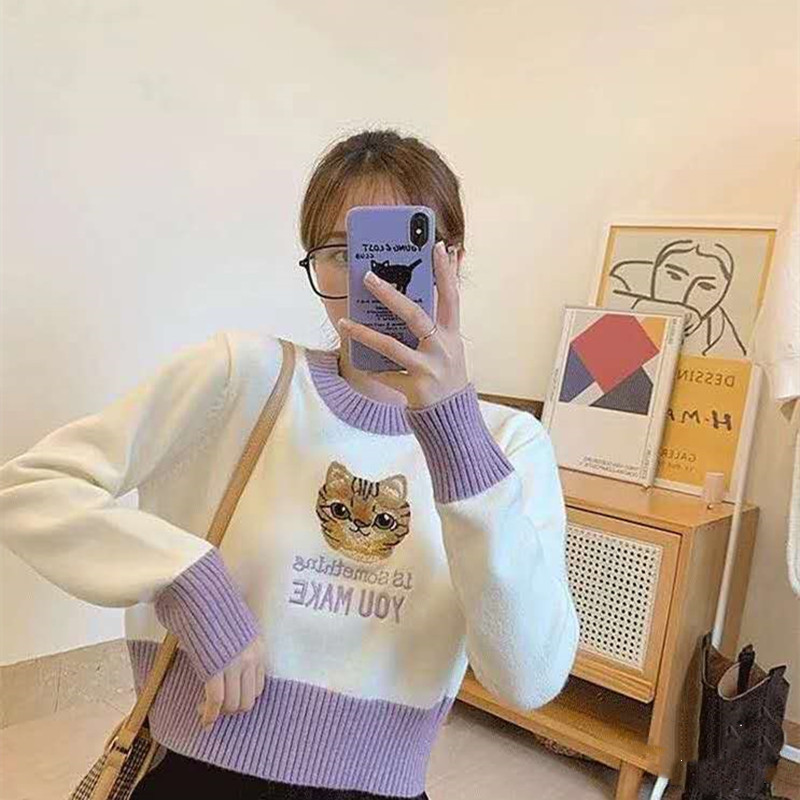 Korean embroidery short high waisted round neck sweater for women wearing lovely Pullover Japanese sweater in autumn