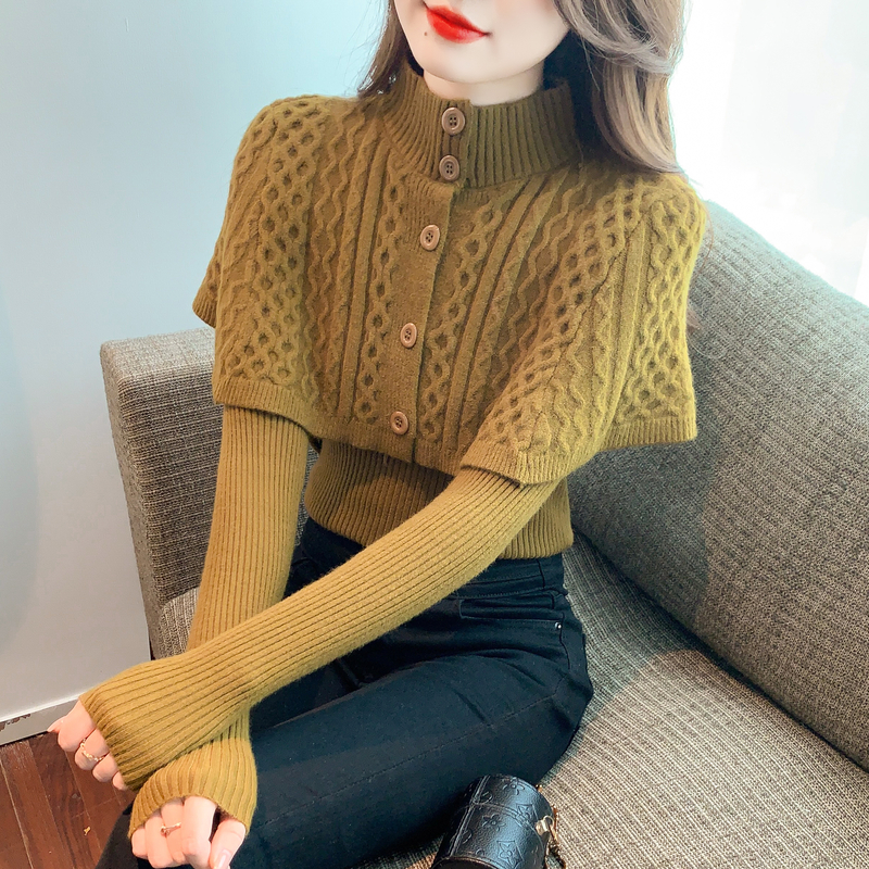 Real shot #2022 new winter Korean version of the two-piece self-cultivation thickened cloak fashion knitted bottoming top