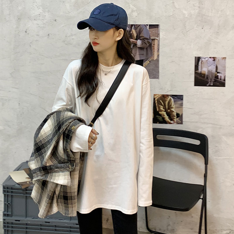 White long-sleeved t-shirt women's 2022 autumn all-match loose sweater inner bottoming shirt autumn top