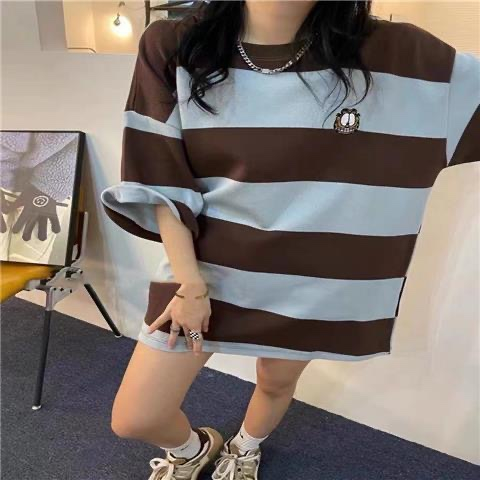 Striped American retro short sleeve T-shirt women's summer loose design sense of minority half sleeve top