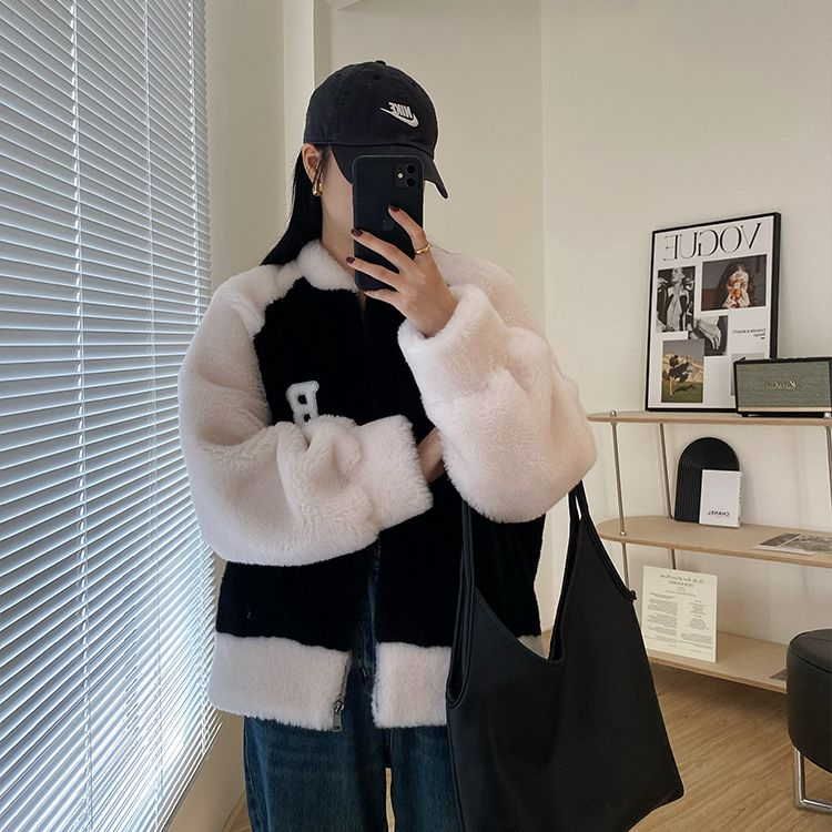 Winter new black and white with embroidery contrasting color lamb wool short coat autumn and winter large size loose foreign style age-reducing top