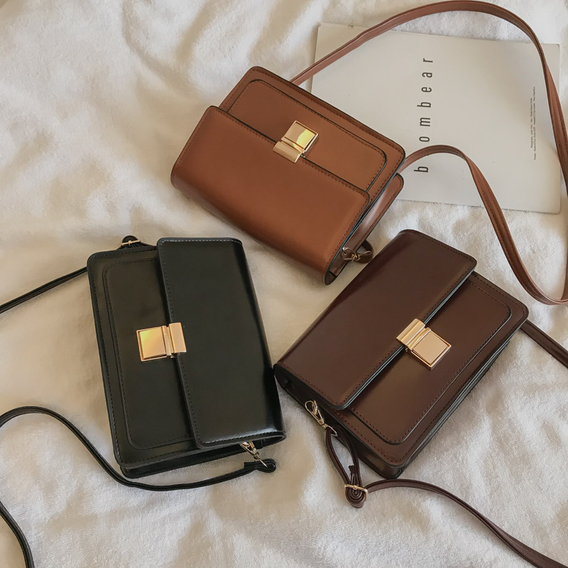 Small bag female 2022 new net red small black bag texture Versatile Single Shoulder Bag Korean fashion messenger bag small square bag