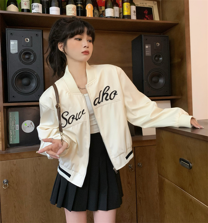 2022 autumn fashion letter embroidery baseball uniform loose stand collar short jacket all-match top women