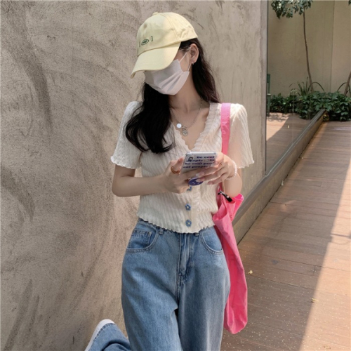 Wood ear side flower pleated top women's thin knitwear short-sleeved hot girl style exposed navel with high waist pants t-shirt