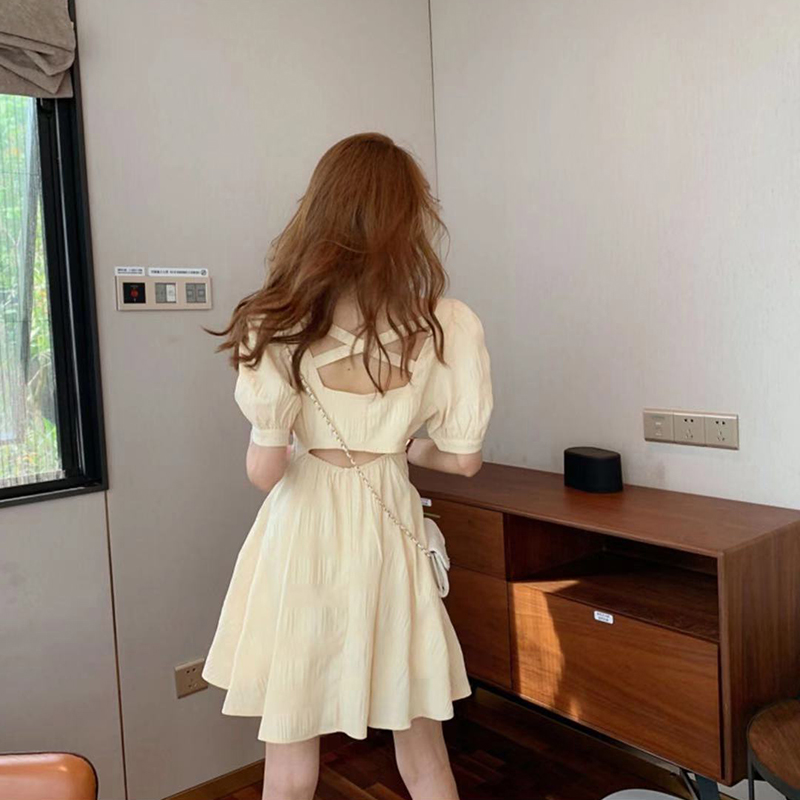 Light yellow Collar Chiffon dress women's summer French bubble sleeve waist with slim figure high waist skirt