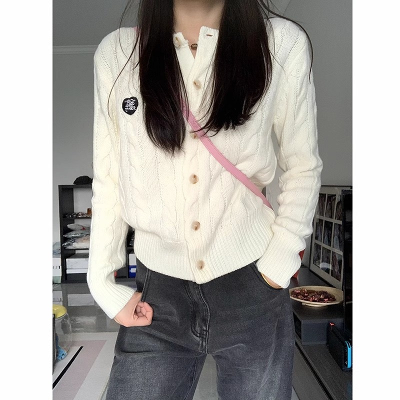 White Short Plaited Knit Cardigan for Women, Spring and Autumn Season College Style Fitted Innerwear Top Sweater Outerwear for Autumn and Winter