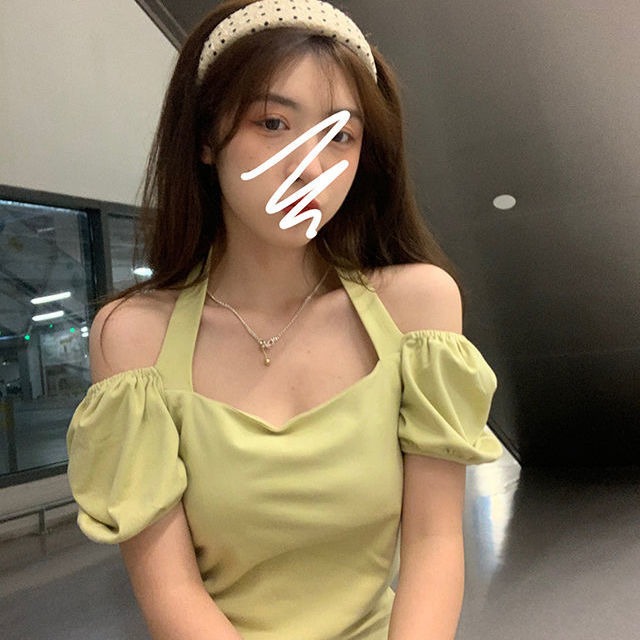 Sexy off shoulder neck T-shirt women's 2022 summer off shoulder thin pure style design bubble sleeve top fashion