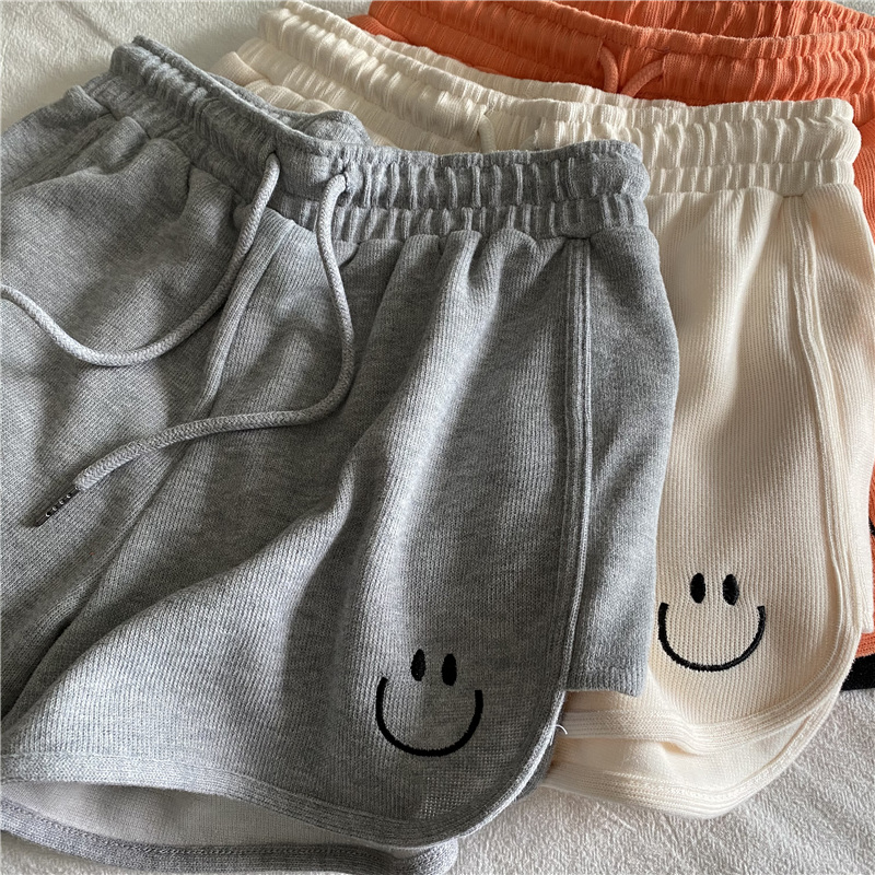 Comfortable fabric! Embroidered sports shorts women's autumn new loose elastic waist A-shaped wide leg casual hot pants
