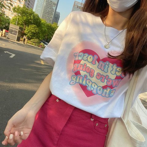 Hong Kong Vintage love short sleeve T-shirt women's summer loose design sense of Minority College style age reducing top