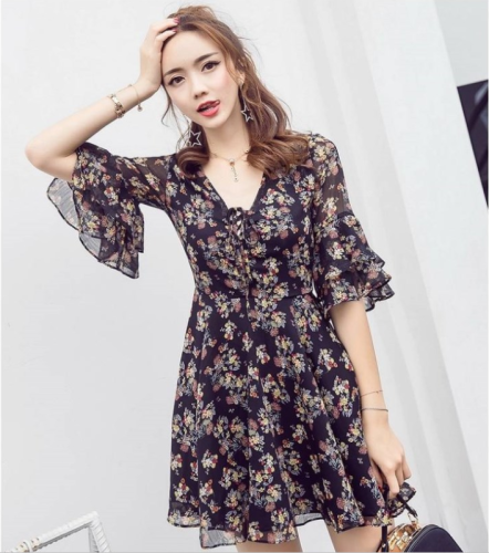 Spring Korean version small fresh skirt small super fairy collar trumpet sleeve Floral Chiffon Dress