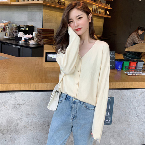 Knitted Cardigan Jacket Women Fashion 2020 new autumn V-neck thin style foreign style thin sweater top thin women