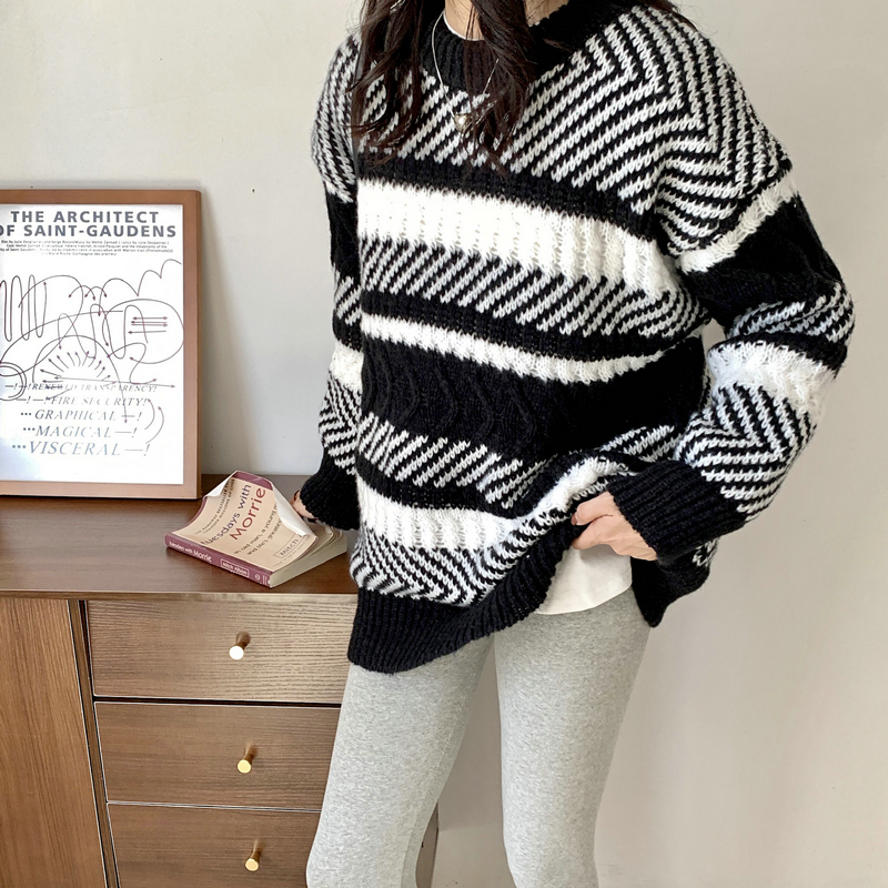 Real price striped sweater for women in autumn and winter loose Pullover for lazy wind wearing thin chic top for women